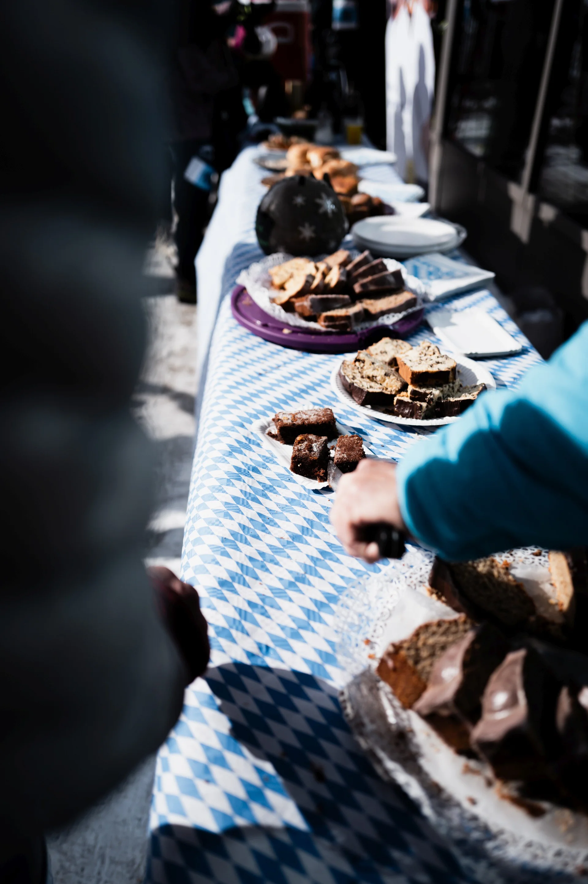 © the.adventure.bakery